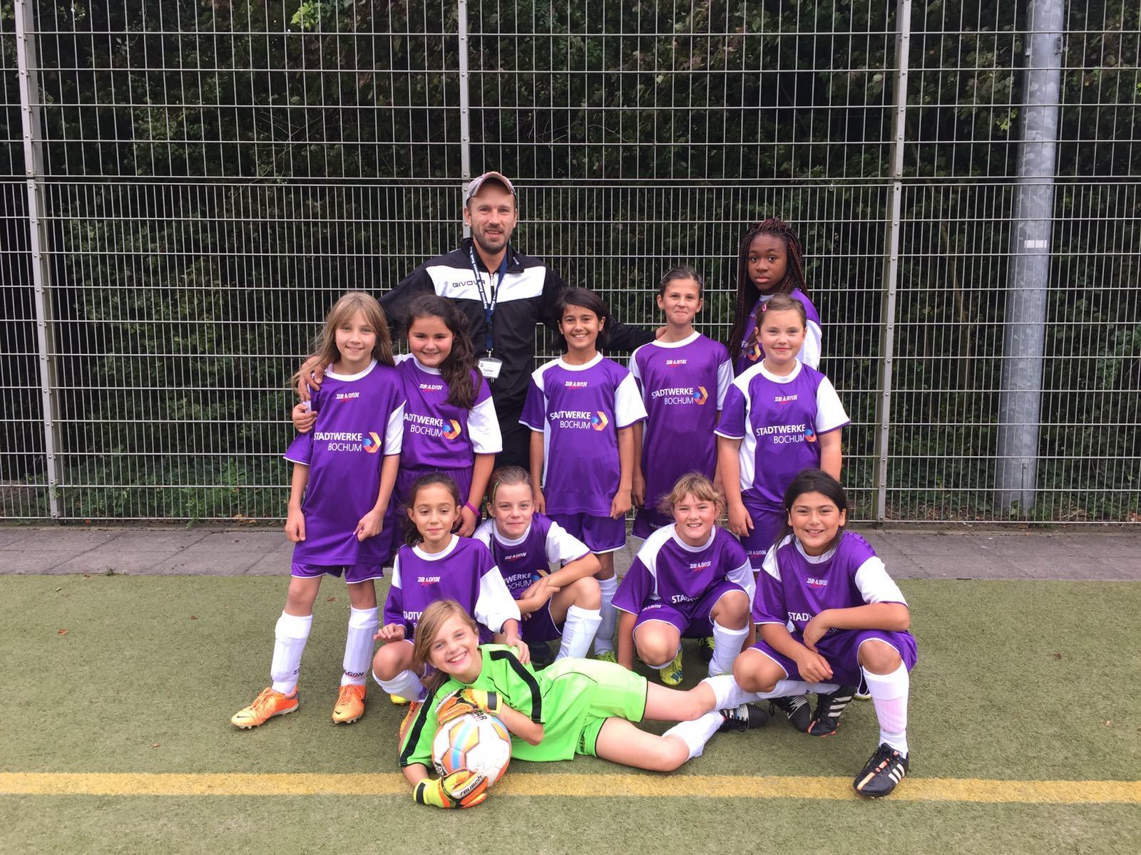 Unser Mädchen Team mit Trainer Marco Krumm