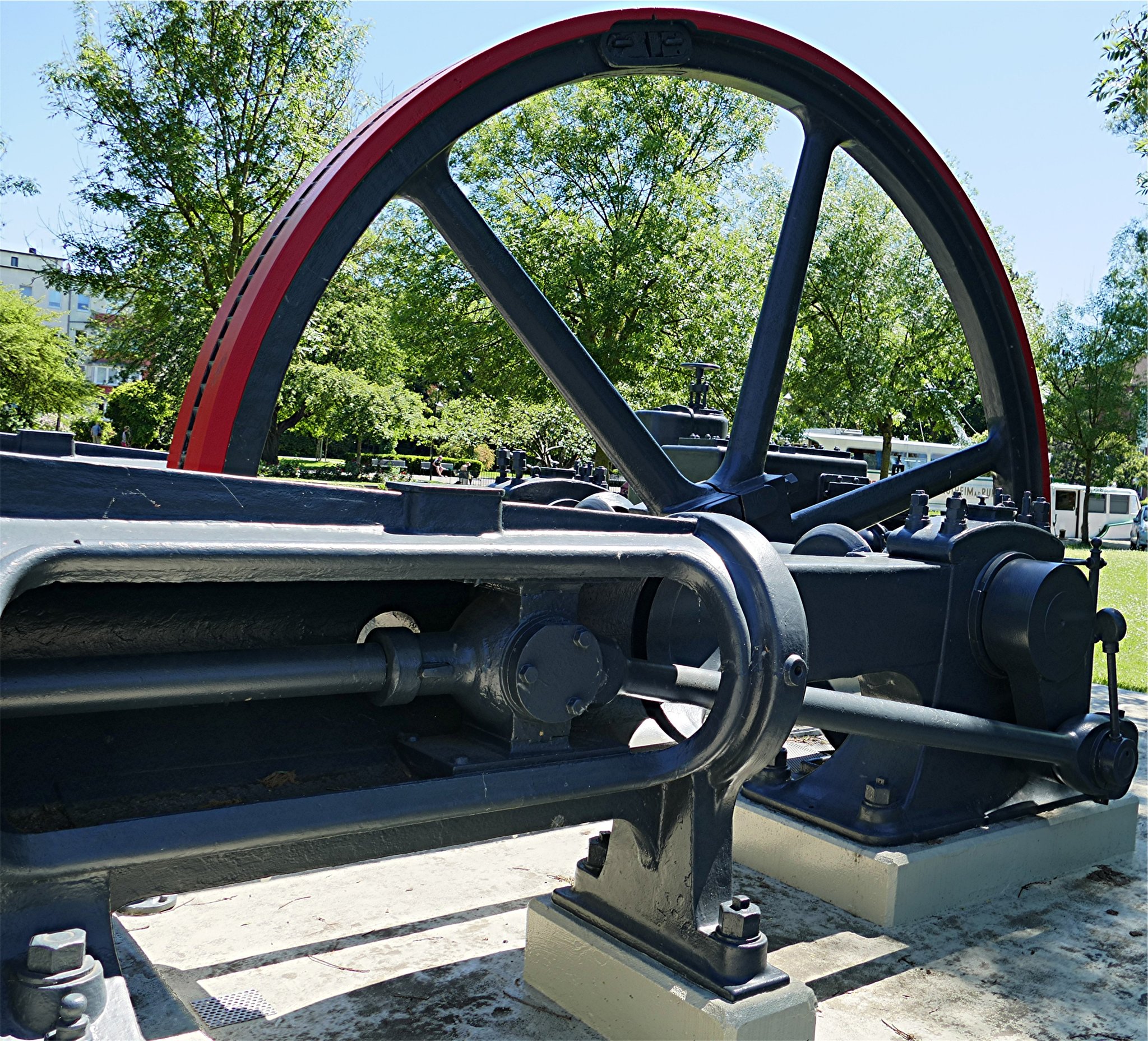 Wasserbahnhof in Mülheim an der Ruhr, die Schleuseninsel - Herne
