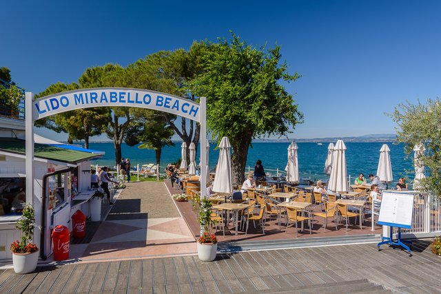 Schon das Ufer bietet reichlich Gelegenheiten zum Pausieren