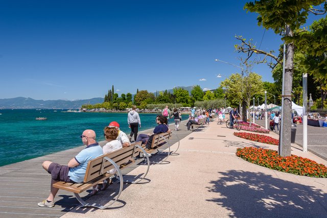 Genuss an der Uferpromenade