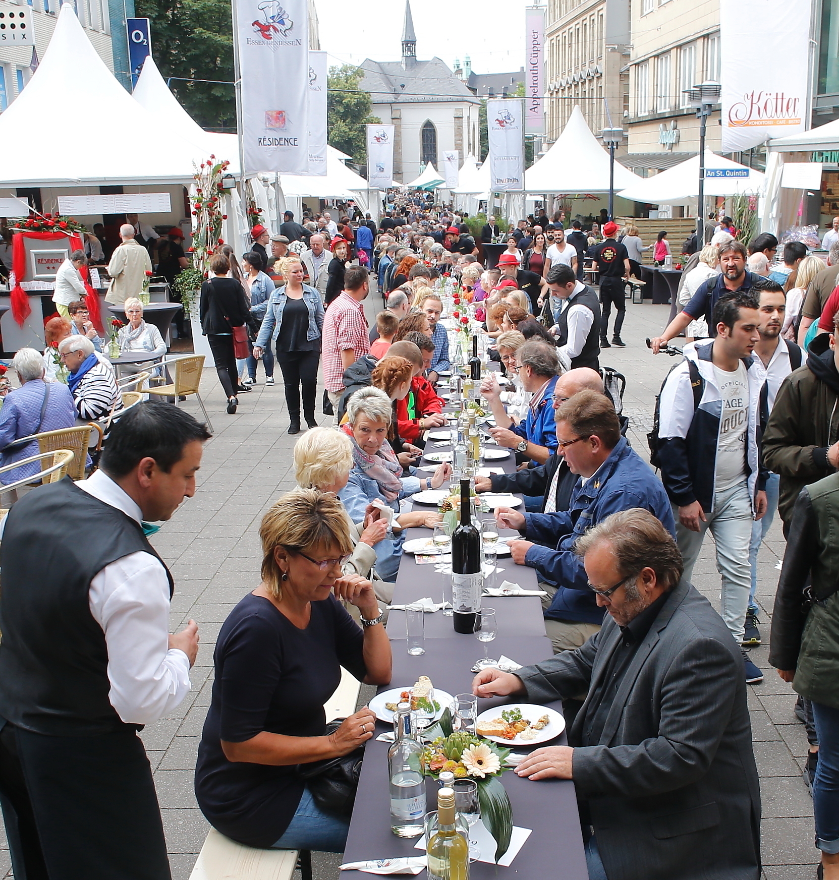 Die jährliche Gourmet-Meile in der Essener Innenstadt.