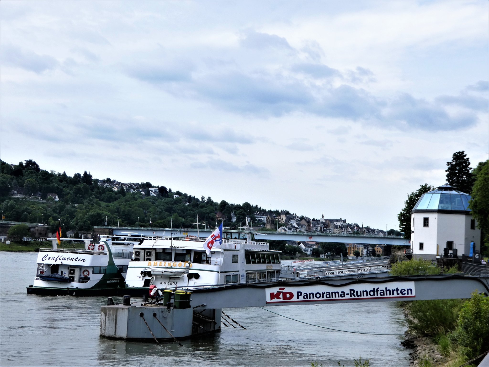 Schifffahrt von Koblenz nach Boppard. Bochum Schifffahrt von Koblenz nach Boppard. Bochum