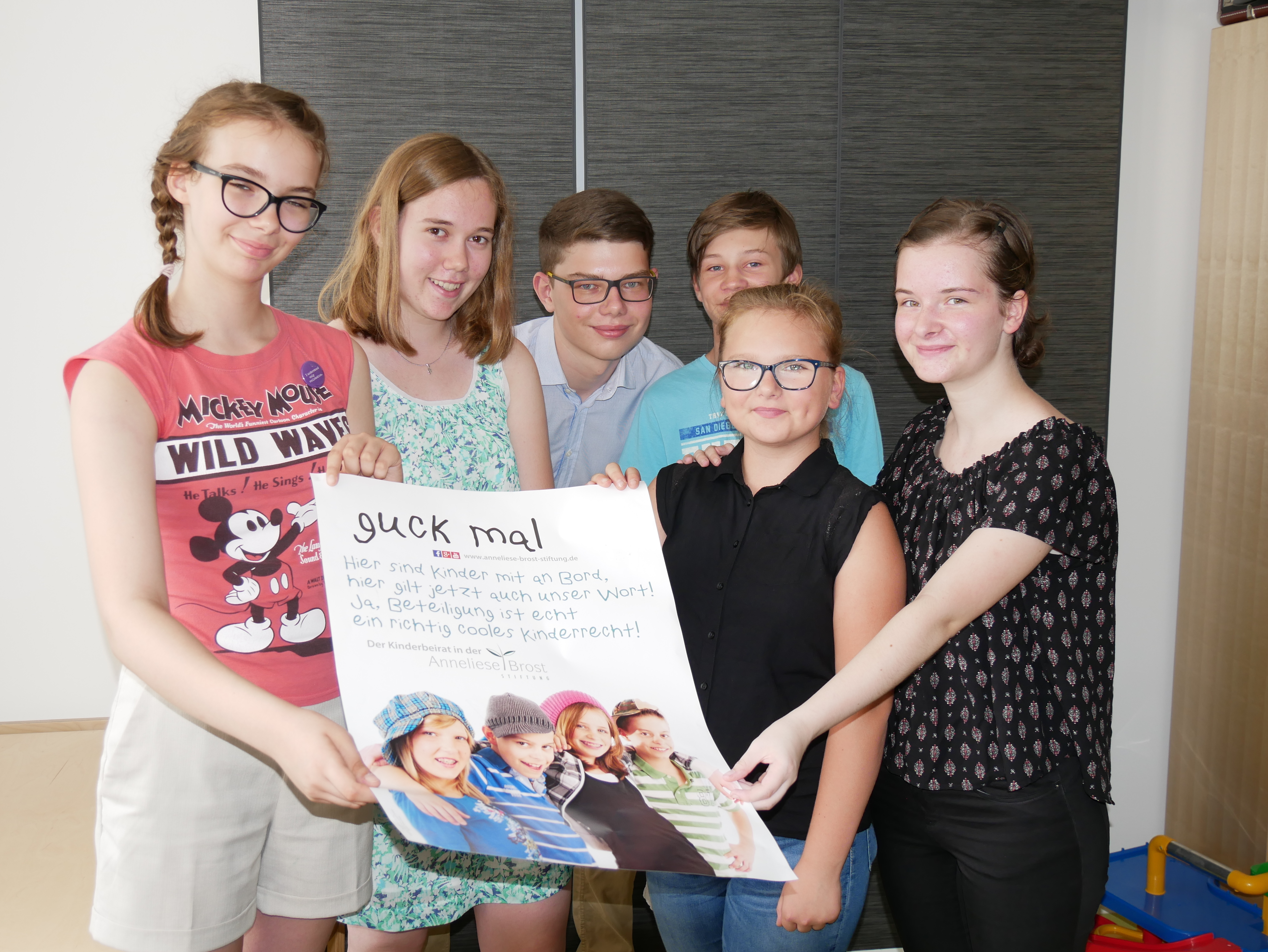 Anna, Linda, Julian, Matteo, Greta (v.links) und Mariella (vorn) gehören gerne zu den Bestimmer-Kindern.