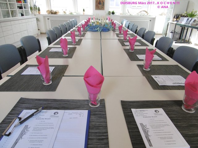 ...praktisch und doch schön genug eingedeckt! :-)