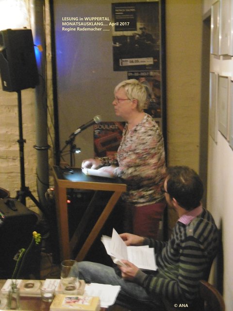 Regine Rademacher liest aus "Wo ist der Rosinenstuten"