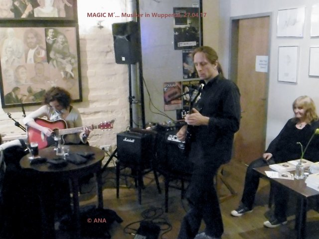 zwischendurch immer mal´MUSIK von "the MAGIC M"...gefiel!