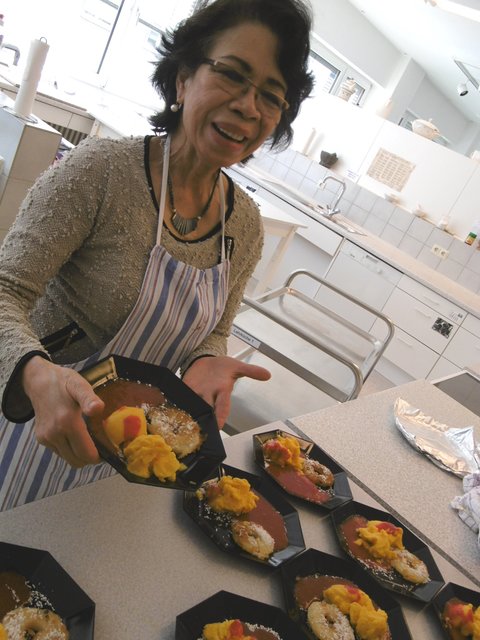 das  ist SUMI Lalo... mit der verführerischen Nachspeise ...