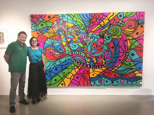 Der Kunstverein zeigt Kunst aus Mexiko in Kooperation mit dem deutsch-mexikanischen Kulturkreis. Auf dem Bild der Vorsitzende Waldo Gamez Dominguez und die Künstlerin Bianca Monroy. Foto: Kunstverein