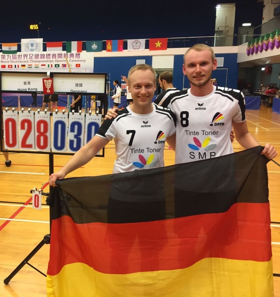 Freuen sich über WM-Bronze: Sven Walter und Philip Kühne.