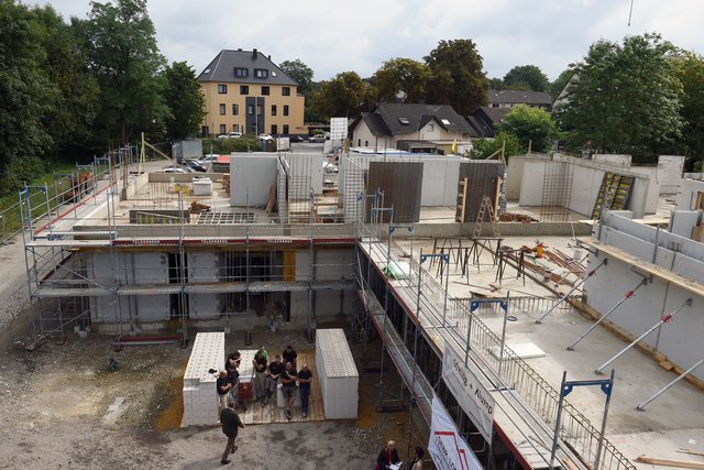 124 alte und pflegebedürftige Menschen sollen in knapp 15 Monaten in der Einrichtung ein neues Zuhause finden.