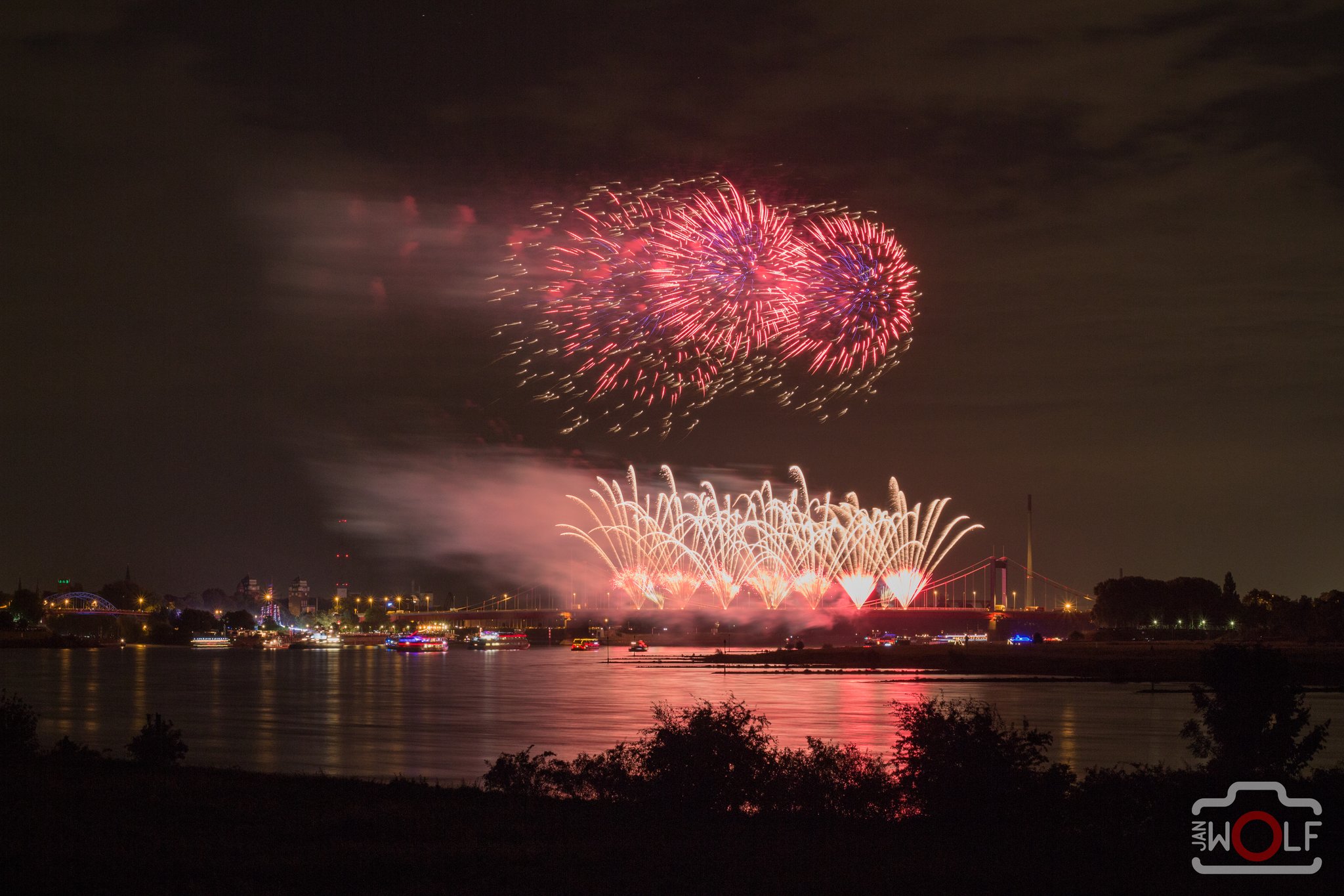  Rhein in Flammen Duisburg 2017 - Duisburg Bildidee 