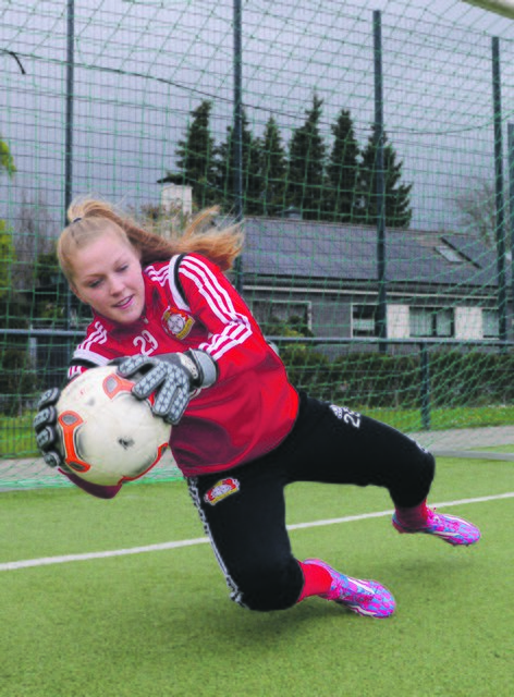 In der Saison 2013/2014 wechselte Leonie vom HSV zum SSV Berghausen und spielte erst einmal in der C1 mit den Jungs. Archiv-Foto: Michael de Clerque