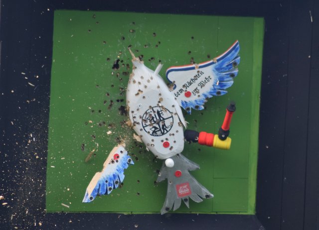 Bilder : Karl Heinz Lehnertz