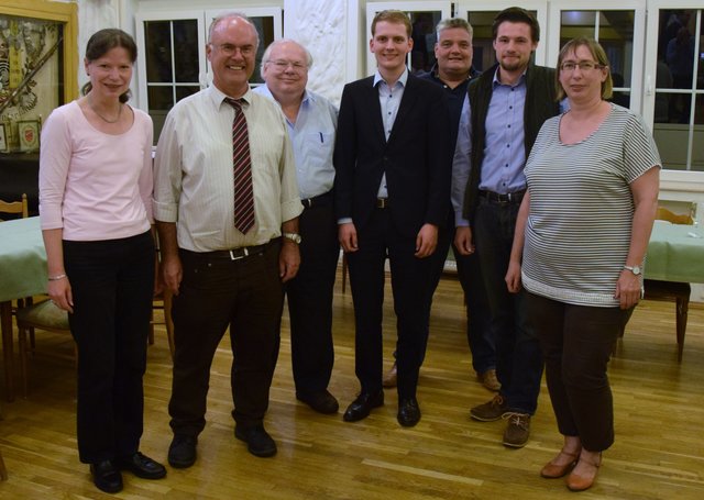 von links: Rezia Mols, Wilhelm Windszus, Ernst-Alfred Mols, Christopher Horstmann, Marcus Rohrbacher, Simon Kubinski und Adelheid Windszus