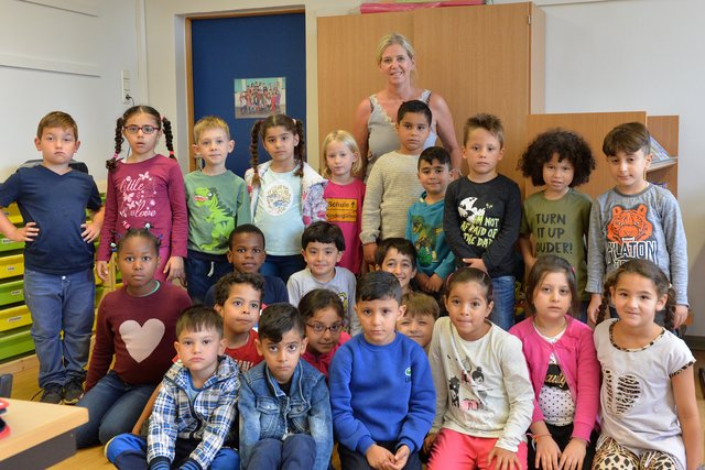 Schule an der Schwanenbuschstraße 1b / Foto: Bangert