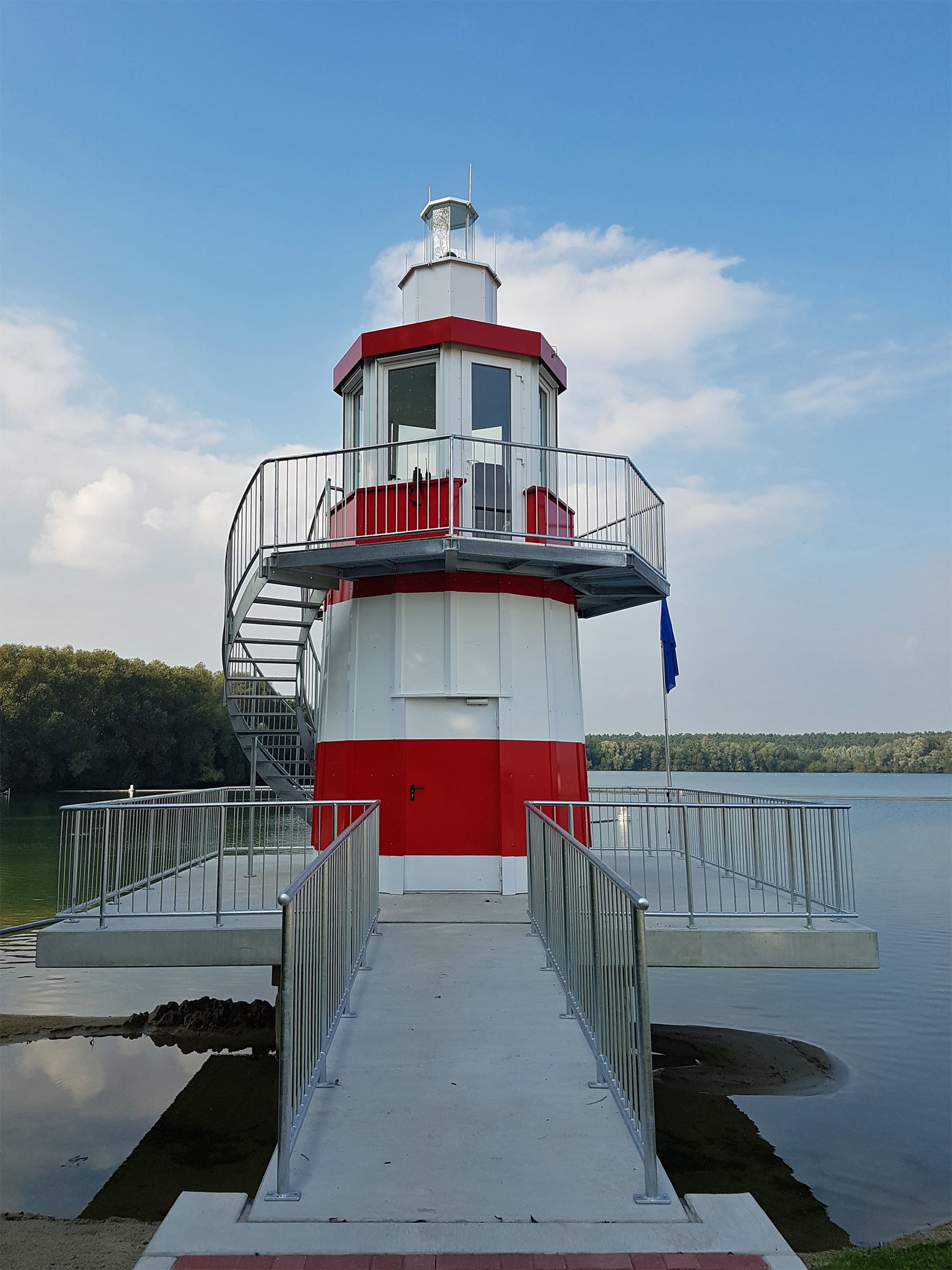 Neuer Leuchtturm am GochNess Mehr Überblick für noch mehr Sicherheit