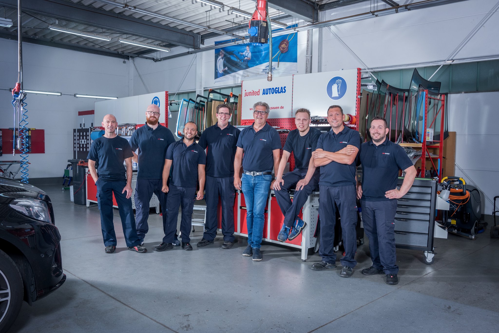 Jetzt bewerben: Autoglas Pauen sucht Servicemonteure - Langenfeld  (Rheinland)