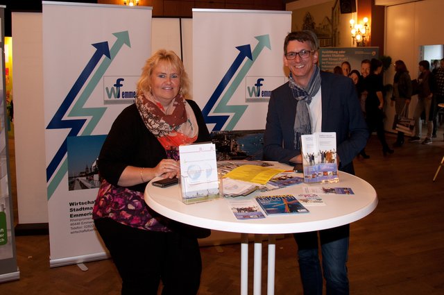 Zum ersten Mal dabei: Wirtschaftsförderung und Stadtmarketing Emmerich
Von links: Manon Loock-Braun, Sascha Terörde
(Foto: Dirk Kleinwegen)