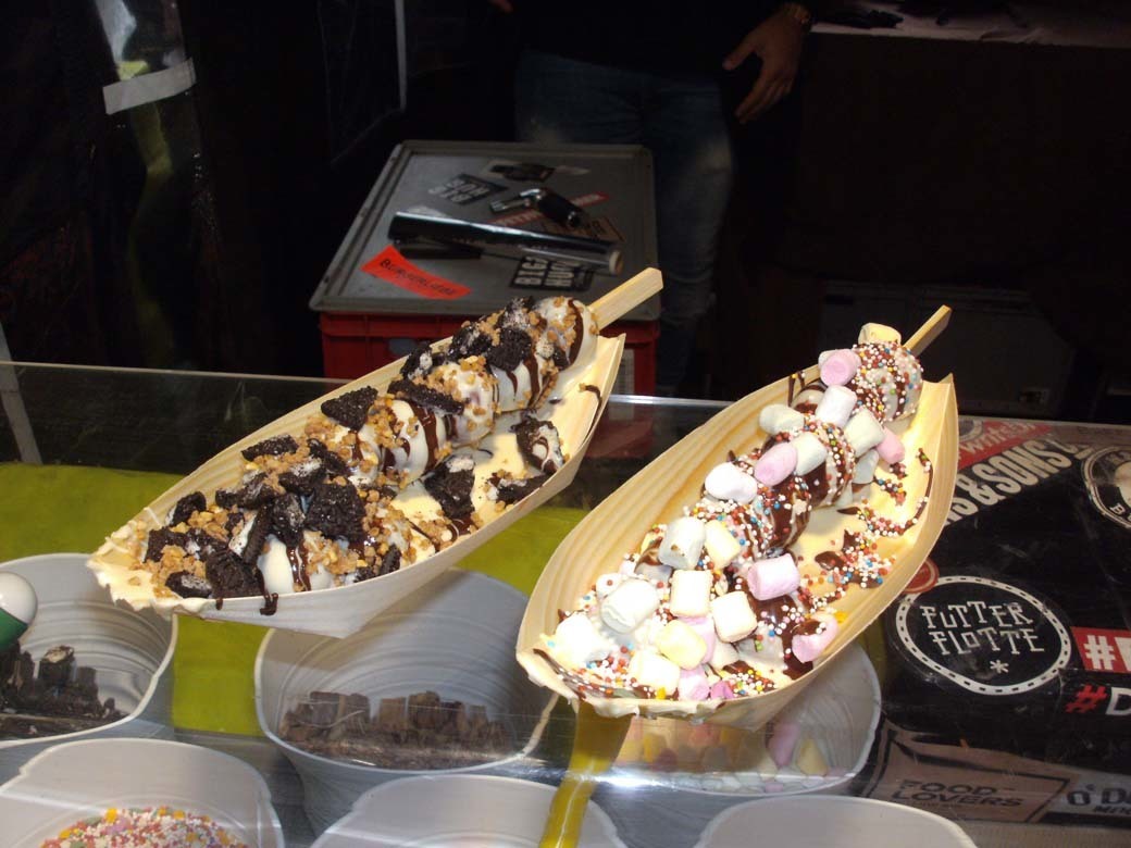 Etwas süßes zum Dessert beim ersten "Asian Streetfood Festival" im Stahlwerk. - Foto: C. Hötzendorfer