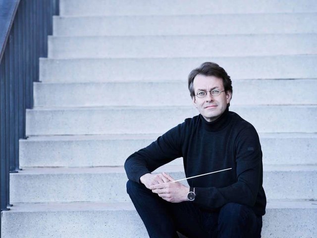 Dirigent Marc Niemann.