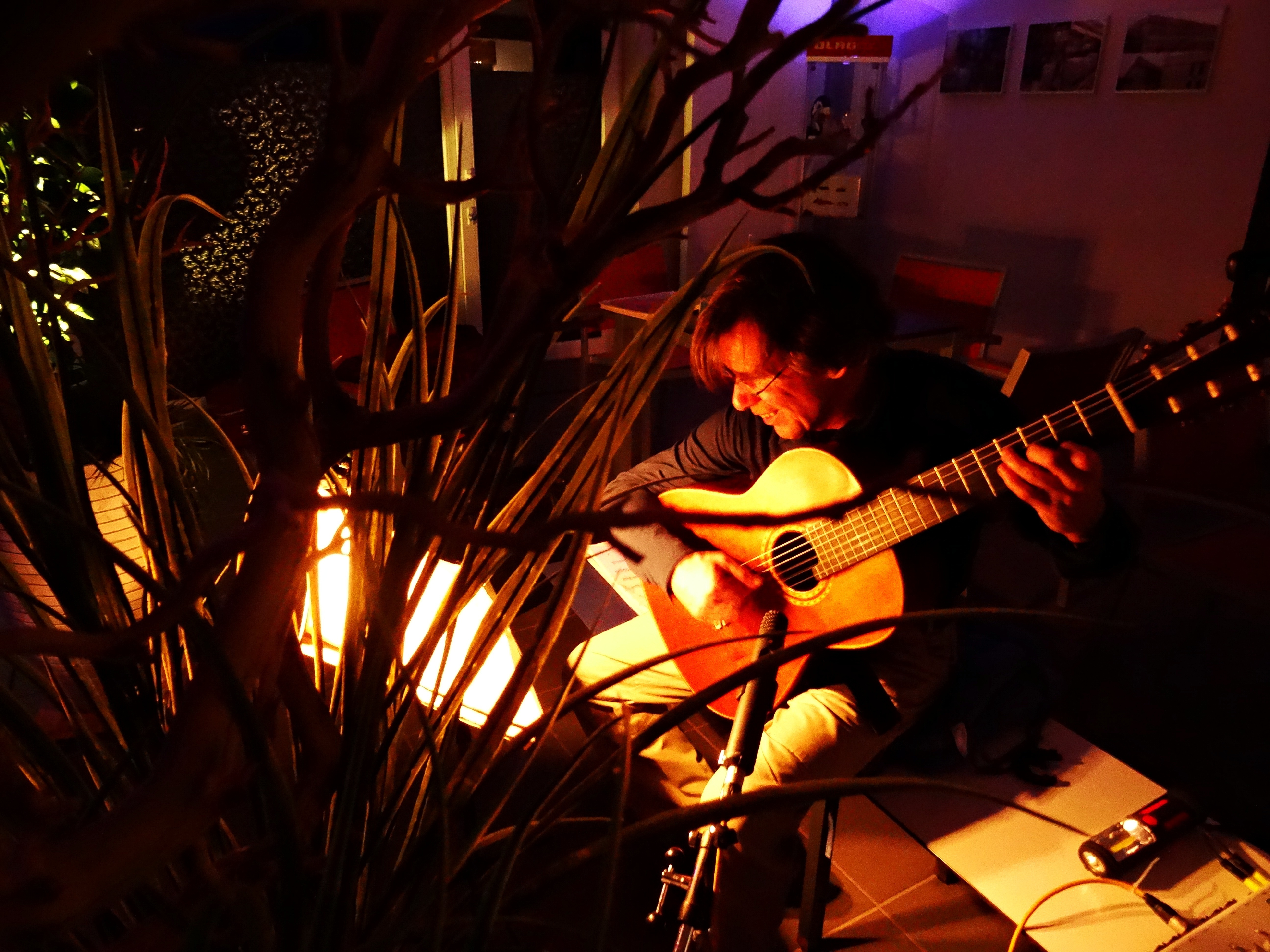 Gitarre Norbert van Os