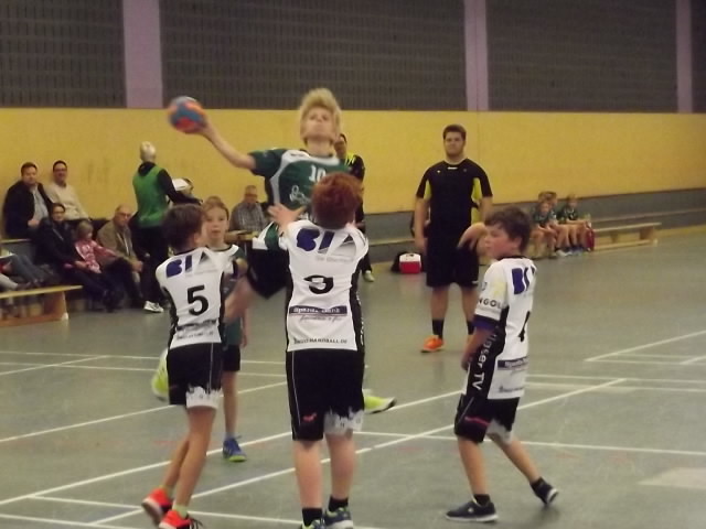 heute war Jan auch von 3 Abwehrspielern nicht zu stoppen