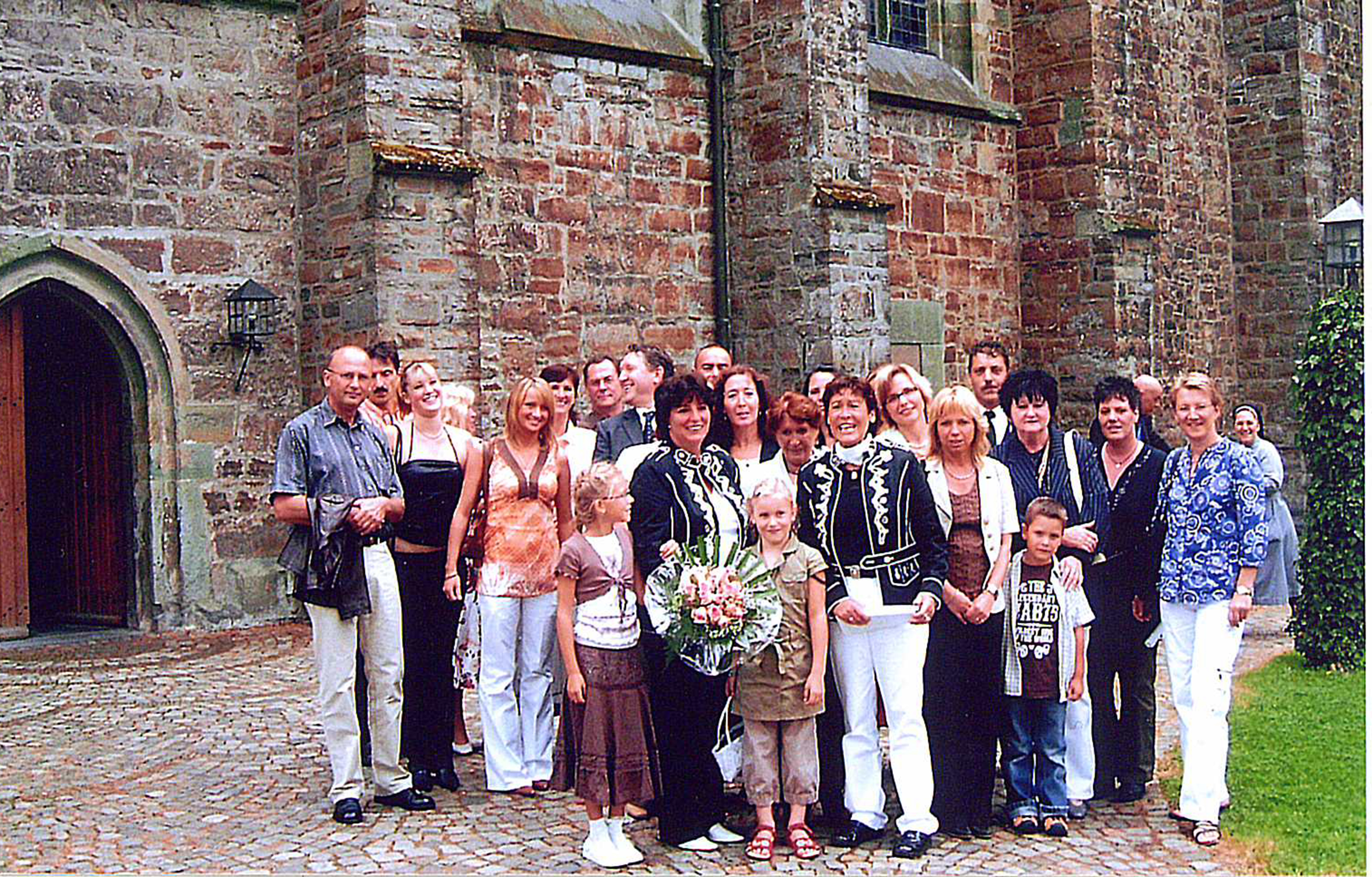 2007 fand im Kloster Oelinghausen eine Zeremonie mit Hochzeitsfeier statt. Sammy und Renee waren von der Aufgeschlossenheit, auf die sie dort trafen, begeistert. Alle Fotos: Privat