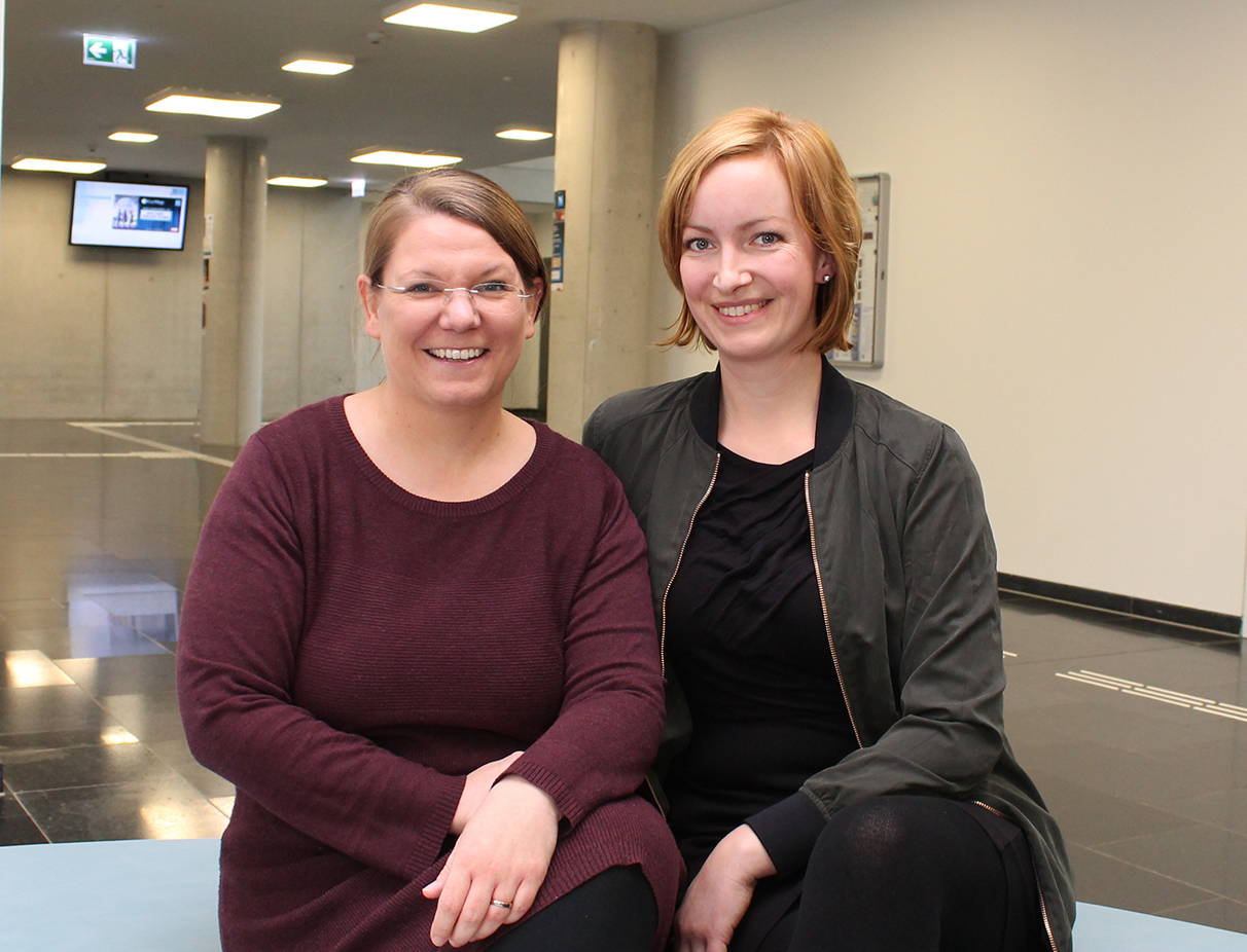 Arbeiten in den nächsten drei Jahren zusammen (im Bild v.l.n.r.): Prof. Dr. Nina Gawehn und Dr. Verena Kerkmann. Foto: hsg
