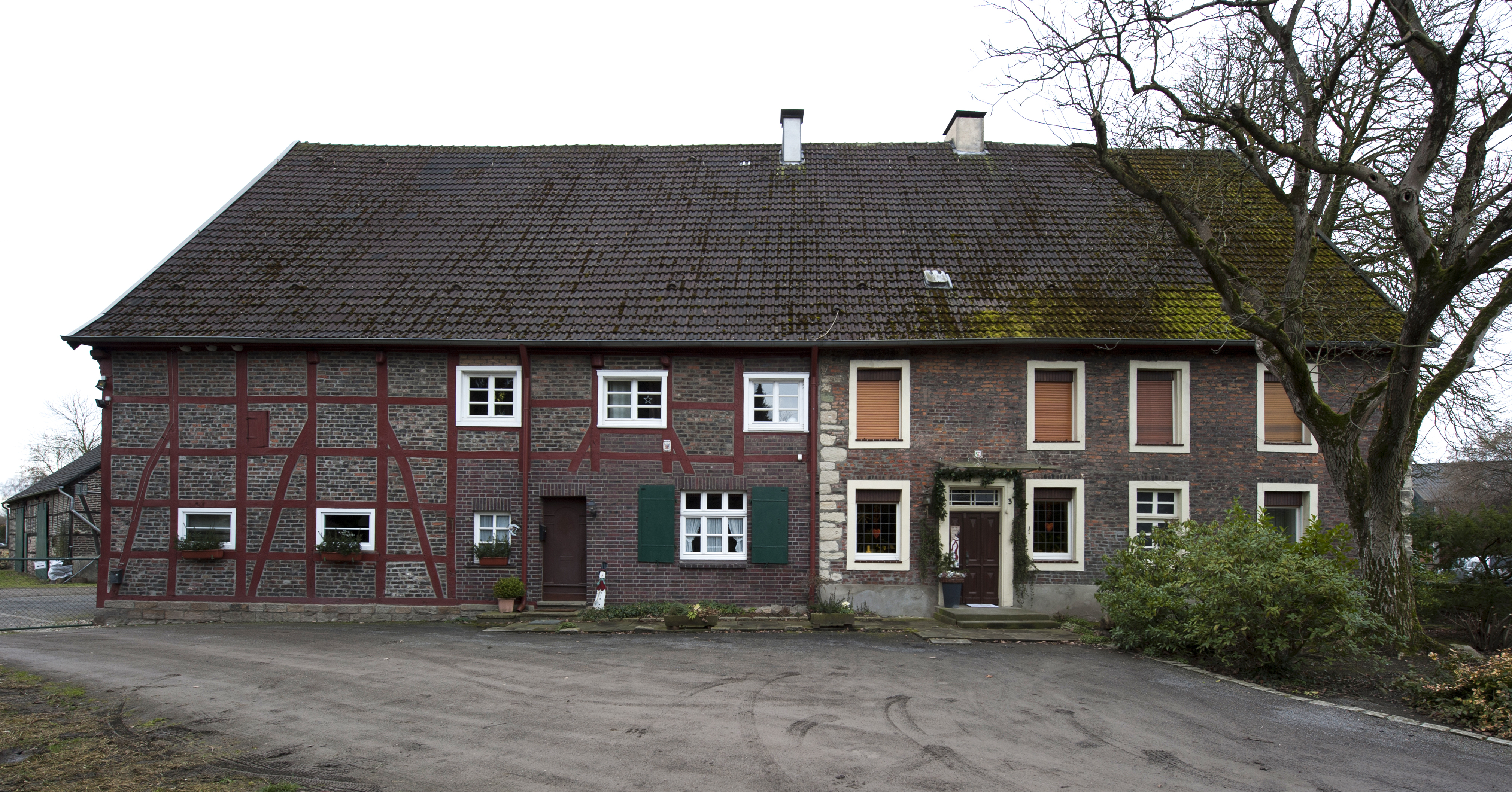 Ebenso der Hof Middendorf in Wasserkurl. Foto: HJuergen Moeller