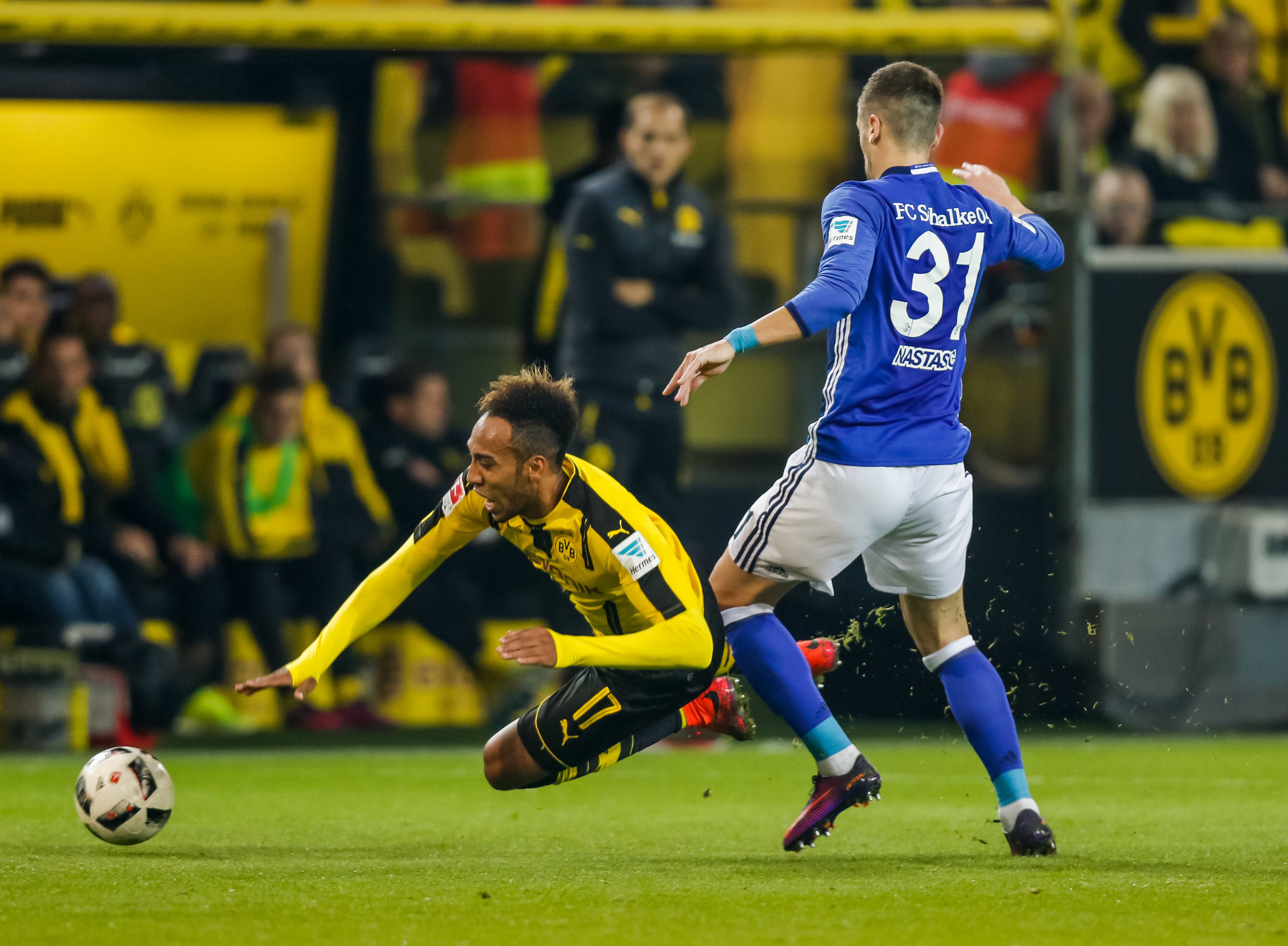 Emotionen und viele Zweikämpfe prägten die meisten Derbys zwischen Dortmund und Schalke. So auch im 91. Bundesliga-Duell?