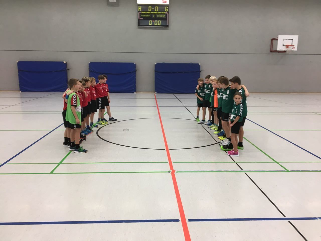 Begrüßung der Gegner