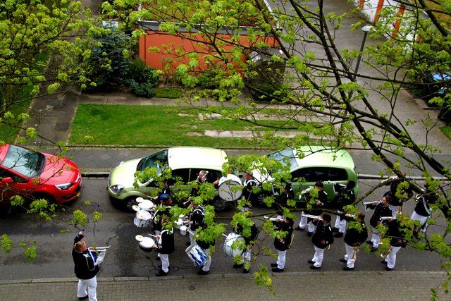 Die Harpener Maischützen direkt vor der Haustür, da kriegste ordentlich "rumms" auf die Ohren ;o)