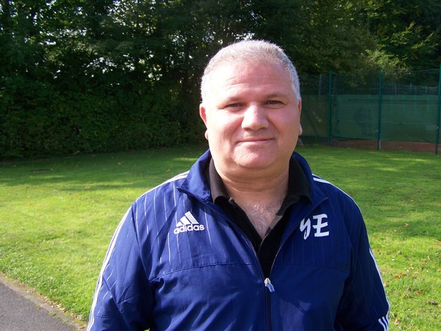 Arif Fidan, Trainer der 1. Alten Herren Mannnschaft von FC Alanya Essen, 48 Jahre alt, seit dieser Saison bei FC Alanya, verheiratet, Hobbies: laufen, reisen und Fußball (Photo Marx)