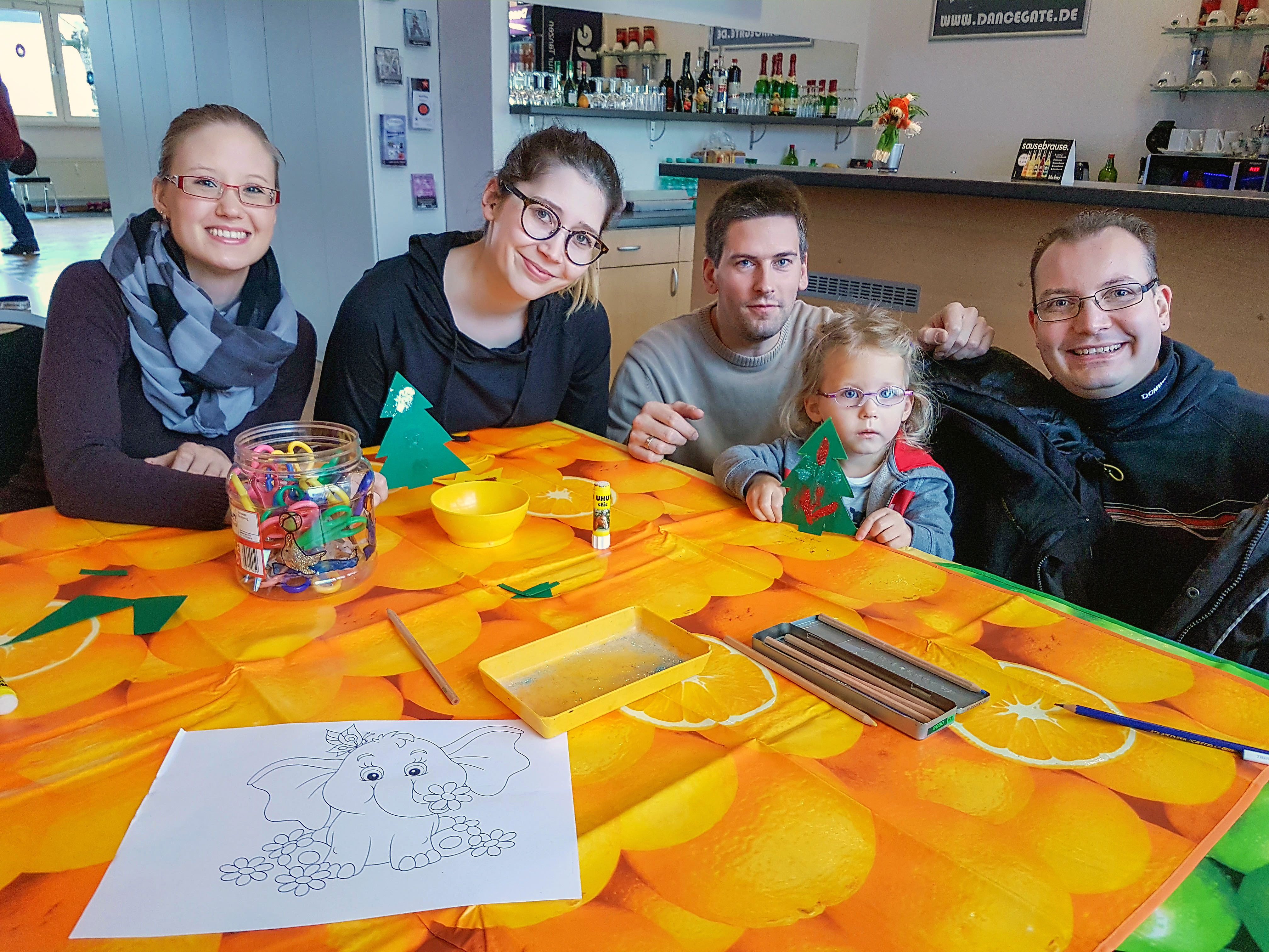 Zur Entlastung der Eltern gab es dieses Jahr eine Kinderbetreuung in der Tanzschule „Dancegate“. Foto: SP