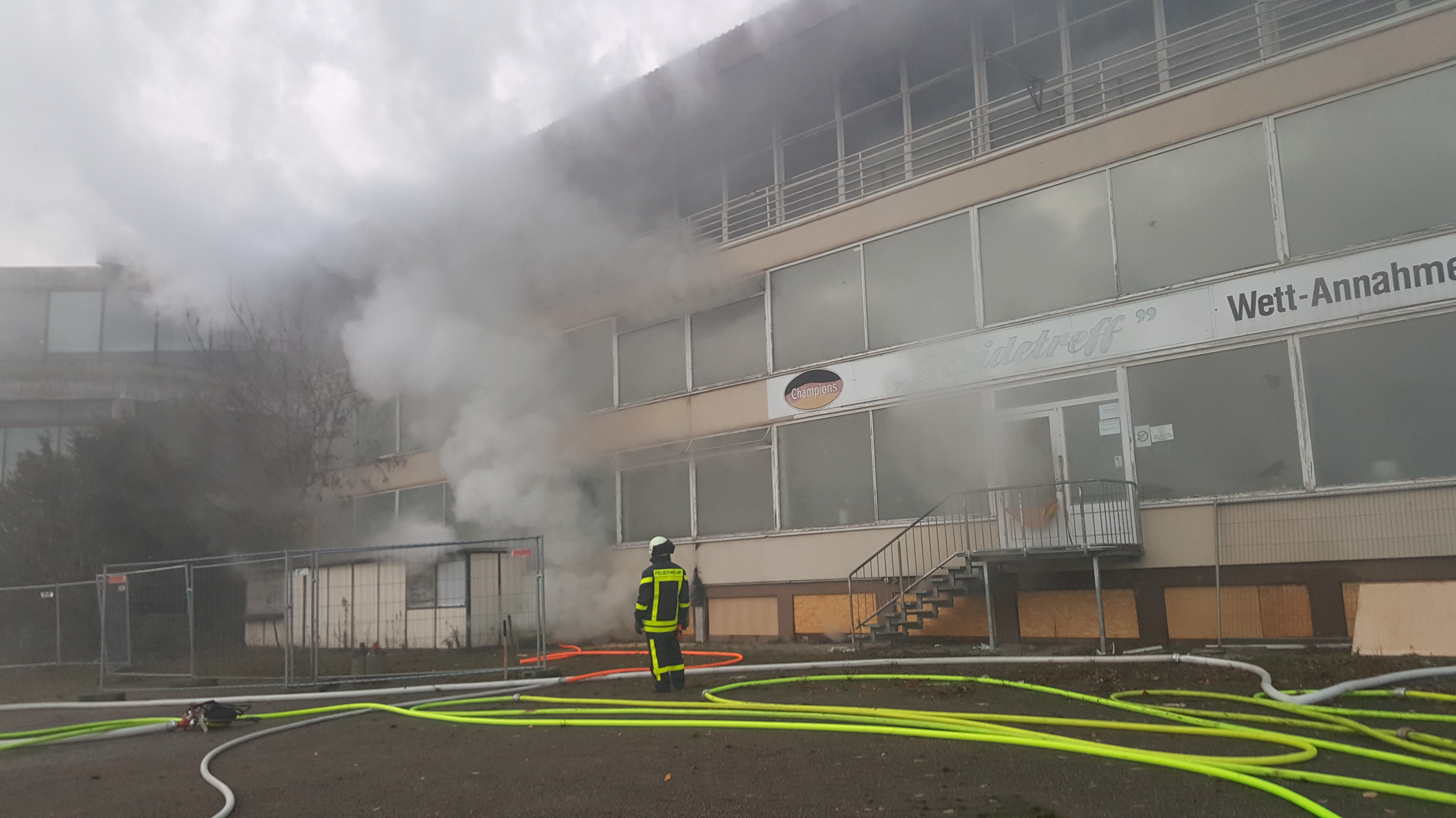 Zum Glück wurde niemand verletzt. Foto: Feuerwehr Recklinghausen / Christian Schell
