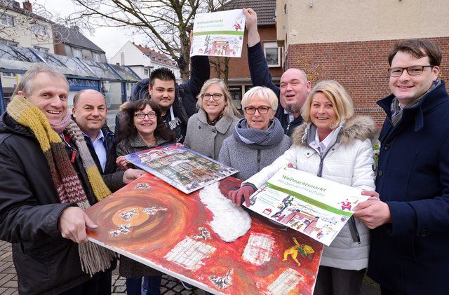 Die Händler der IG Hauptstraße freuen sich auf die Vorweihnachtszeit und den stimmungsvollen Familienadvent am kommenden Sonntag. Auf dem Foto 3.v.r.: DJ Totte, Mitorganisator des Familien-Advents. Links auf dem Foto: Citymanager Jan Christoph Zimmermann. Foto: Michael de Clerque