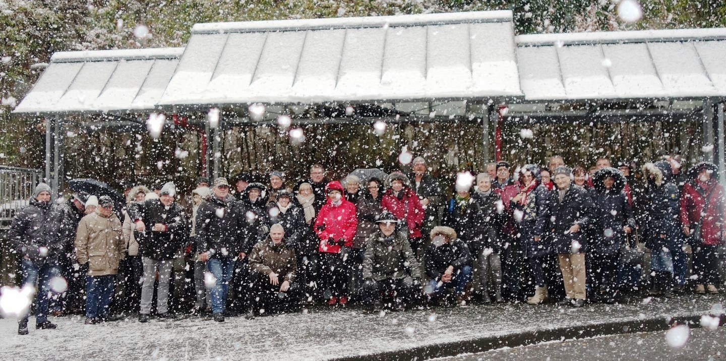 Die Reisegruppe des BVN im Schneetreiben