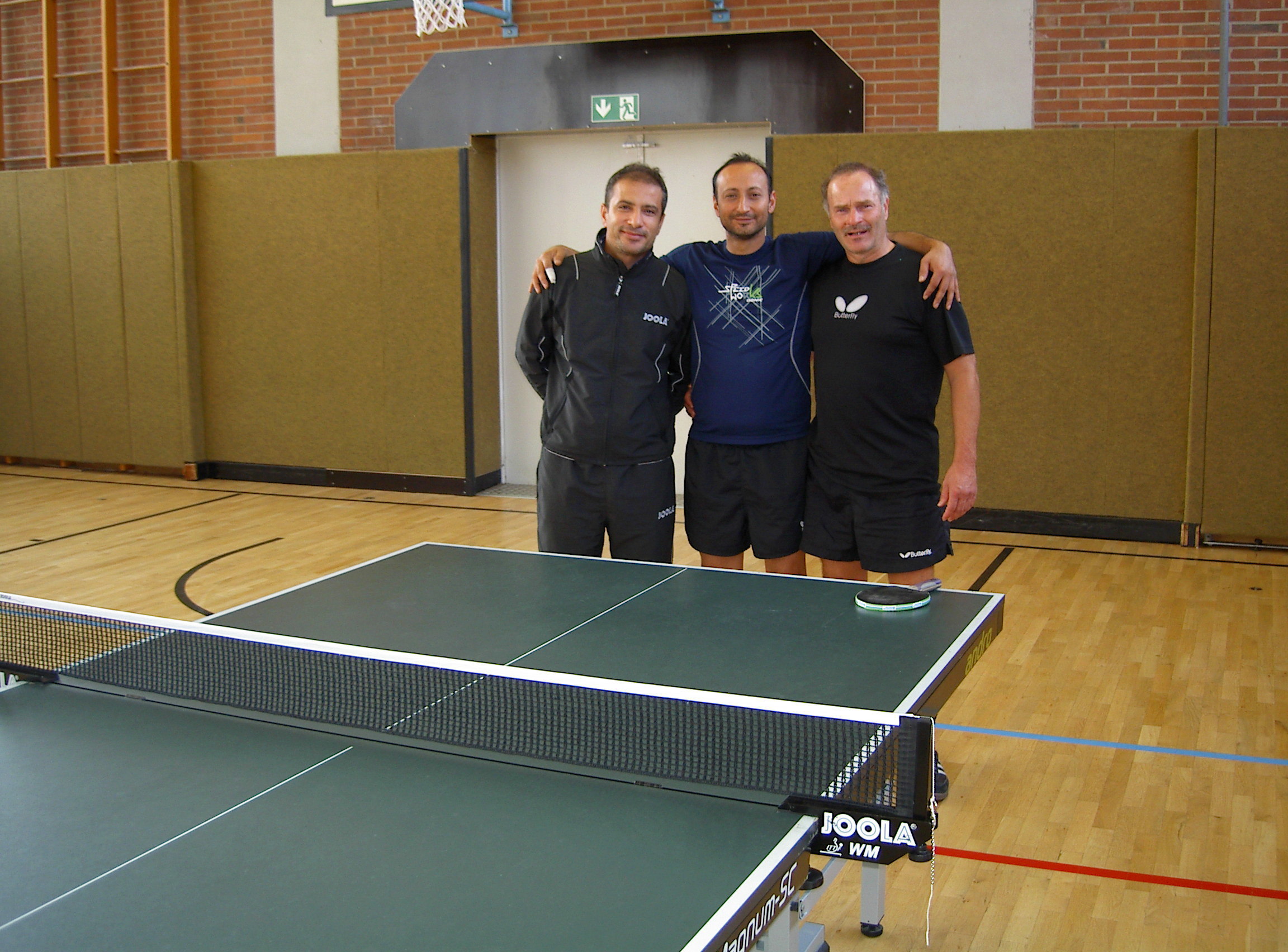 vL. Amanj Aziz Rauf, Ramazan Oezer, Joachim Strübe