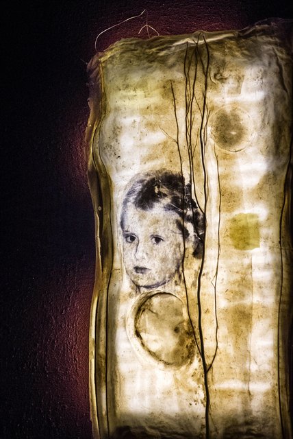 WunschLicht Simone Kamm - Wandleuchte mit persönlichem Foto zu einem sehr persönlichen Thema -