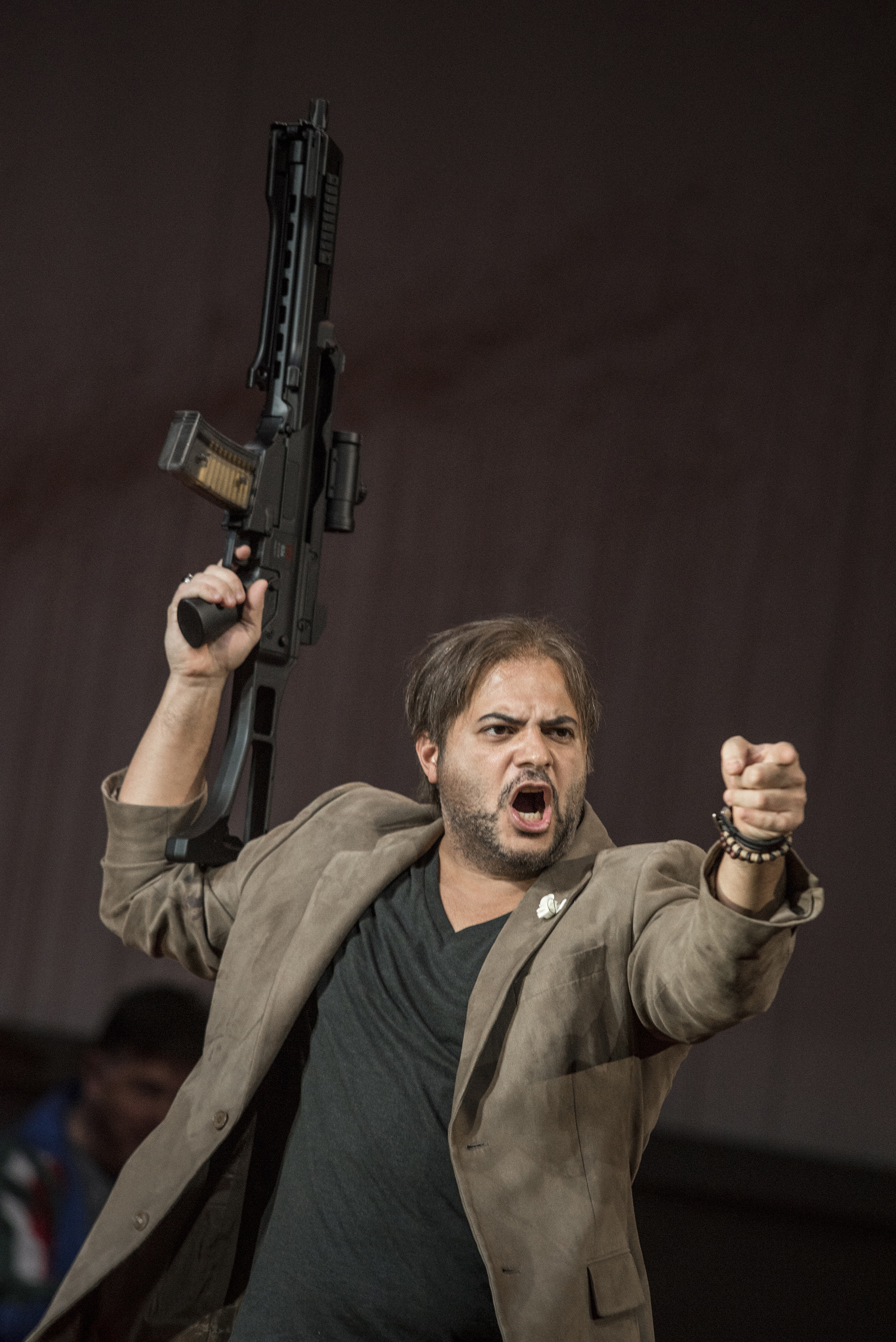 Begeistert in der Rolle des Troubadours Manrico: Gaston Rivero.