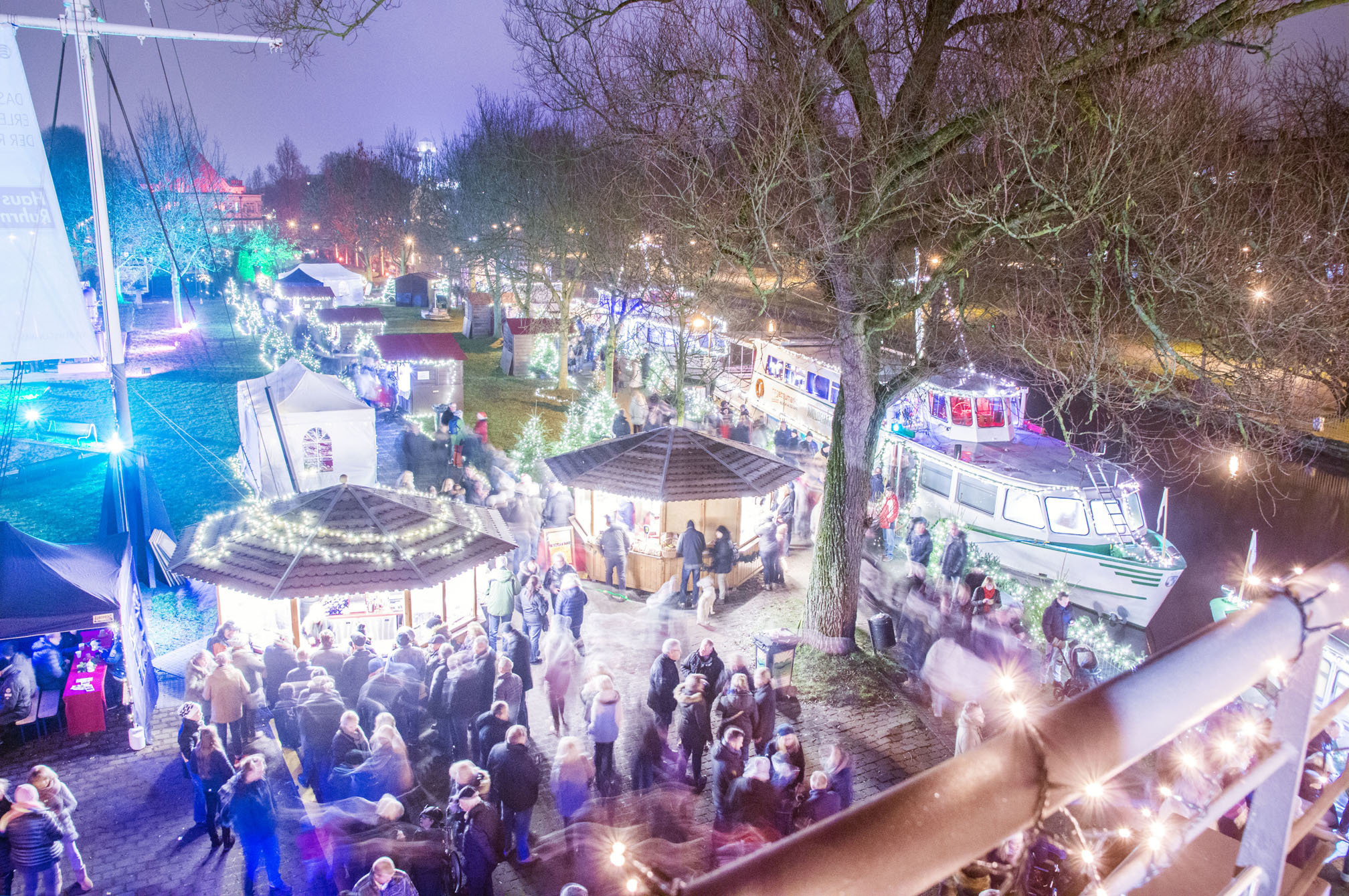 Rund 10.000 Besucher bummelten an den drei Tagen über die Schiffsweihnacht.