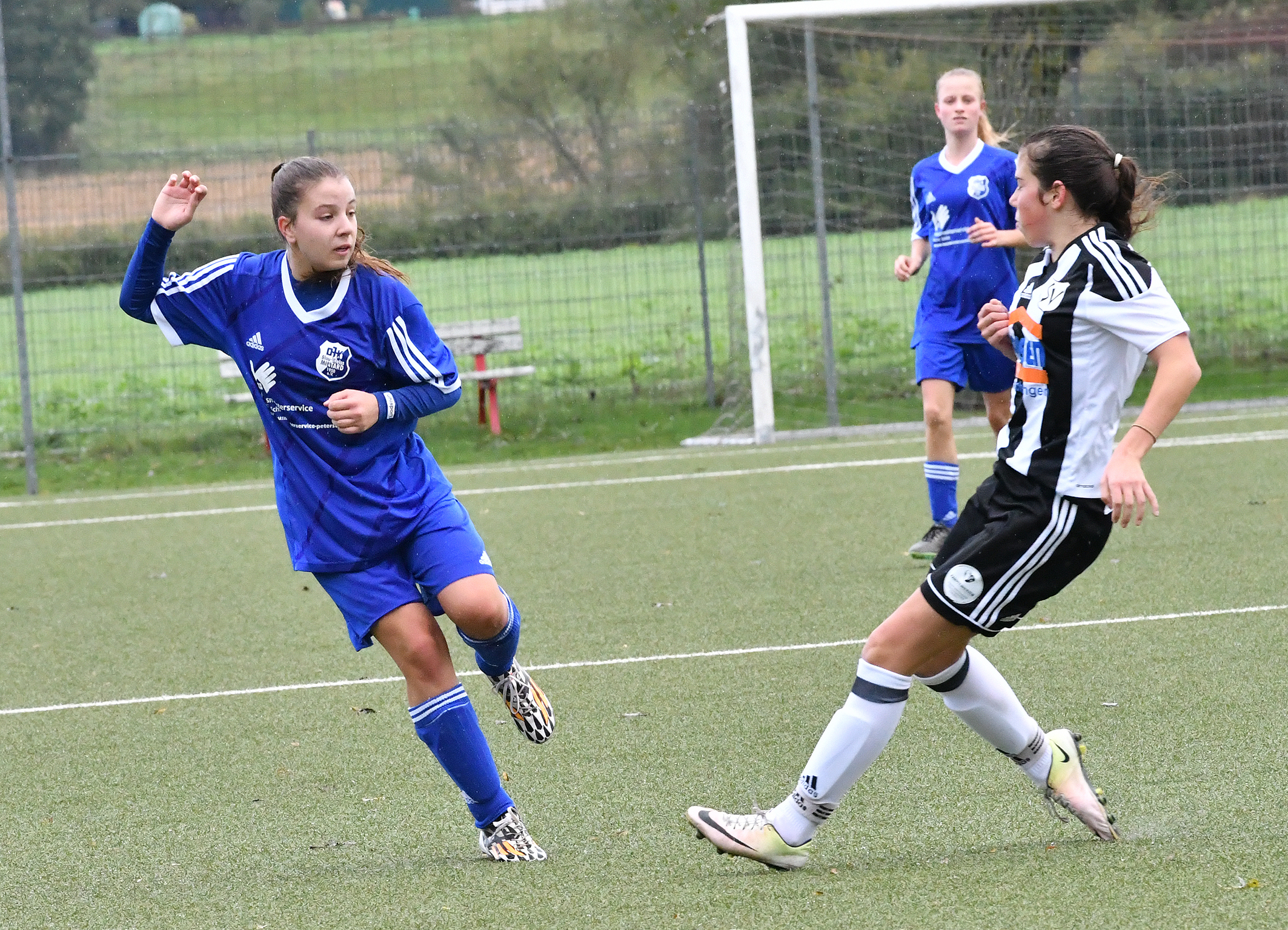 Die Mintarder U 17 Mädchen siegten hoch gegen Bocholt.
Foto: Bangert