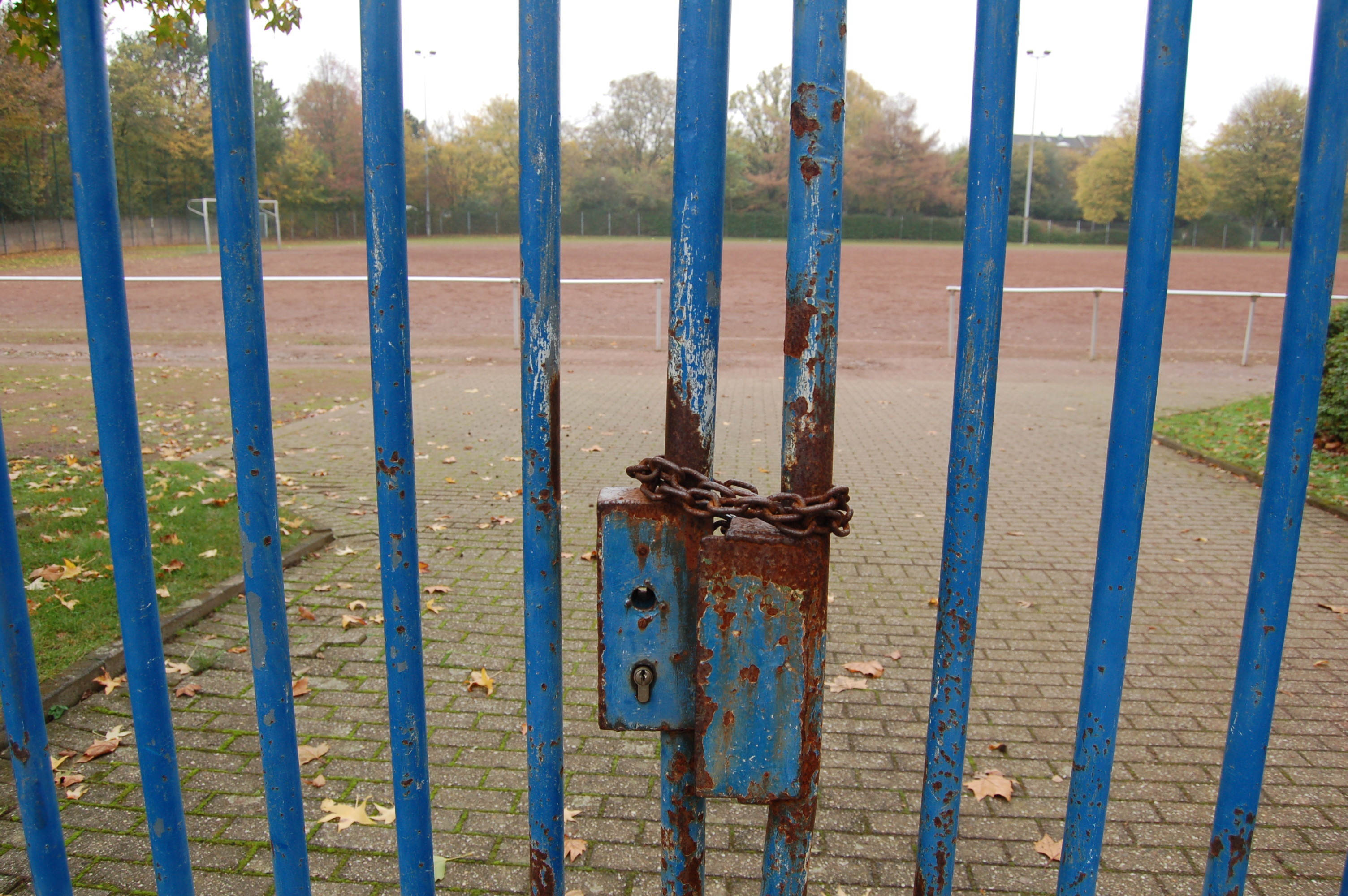 Noch hat sich auf dem ehemaligen Fußballplatz Von-der-Tann-Straße nichts getan. Das soll sich aber bald ändern.