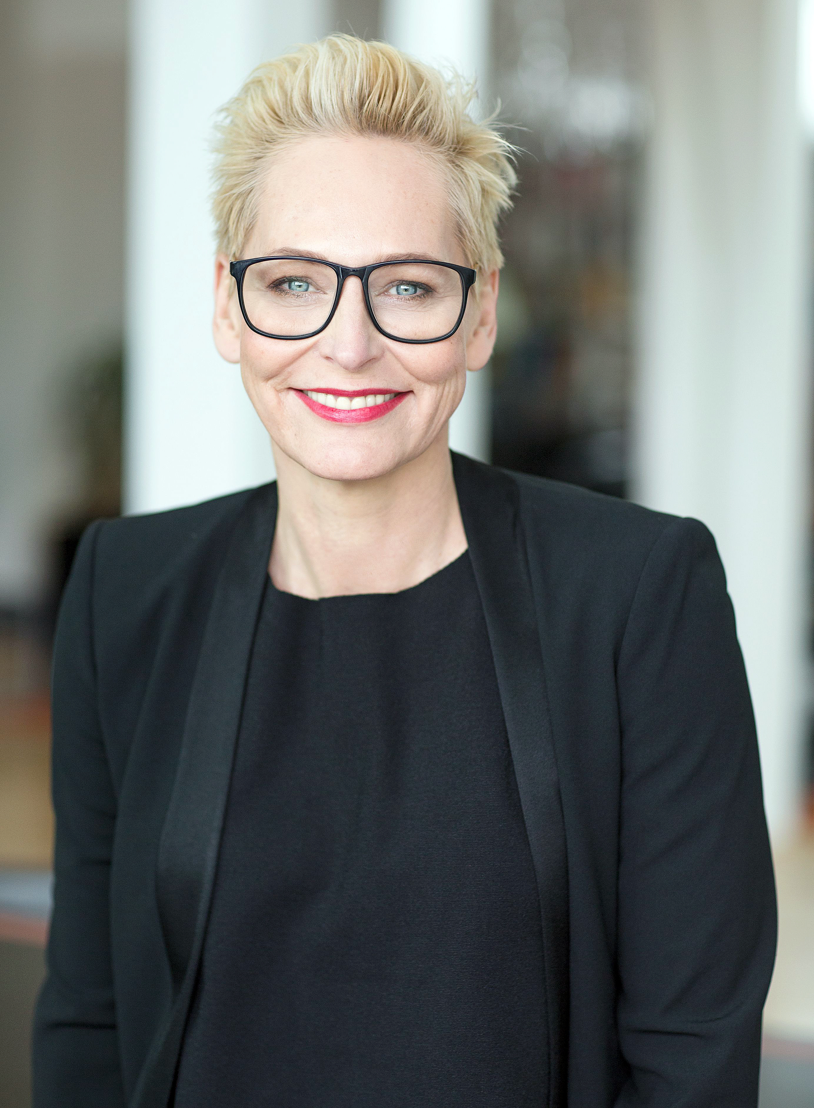 Die bekannte TV-Moderatorin Bärbel Schäfer gehört zu den Prominenten, die die Volkshochschule Gladbeck für eine Veranstaltung im 1. Halbjahr 2018 verpflichten konnte.