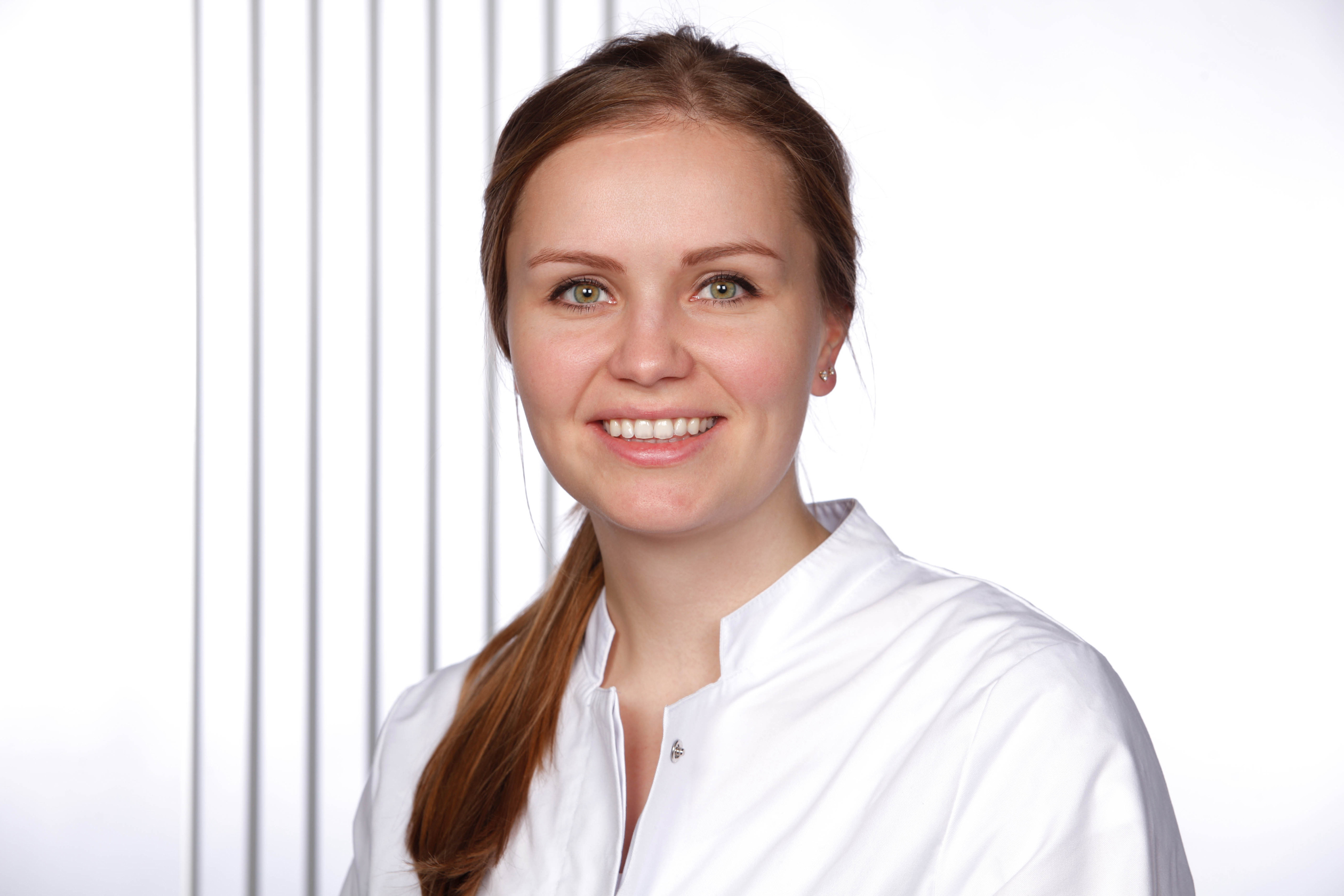Isabel von Auenmüller, Assistenzärztin der Kardiologie und Angiologie des Marienhospitals.