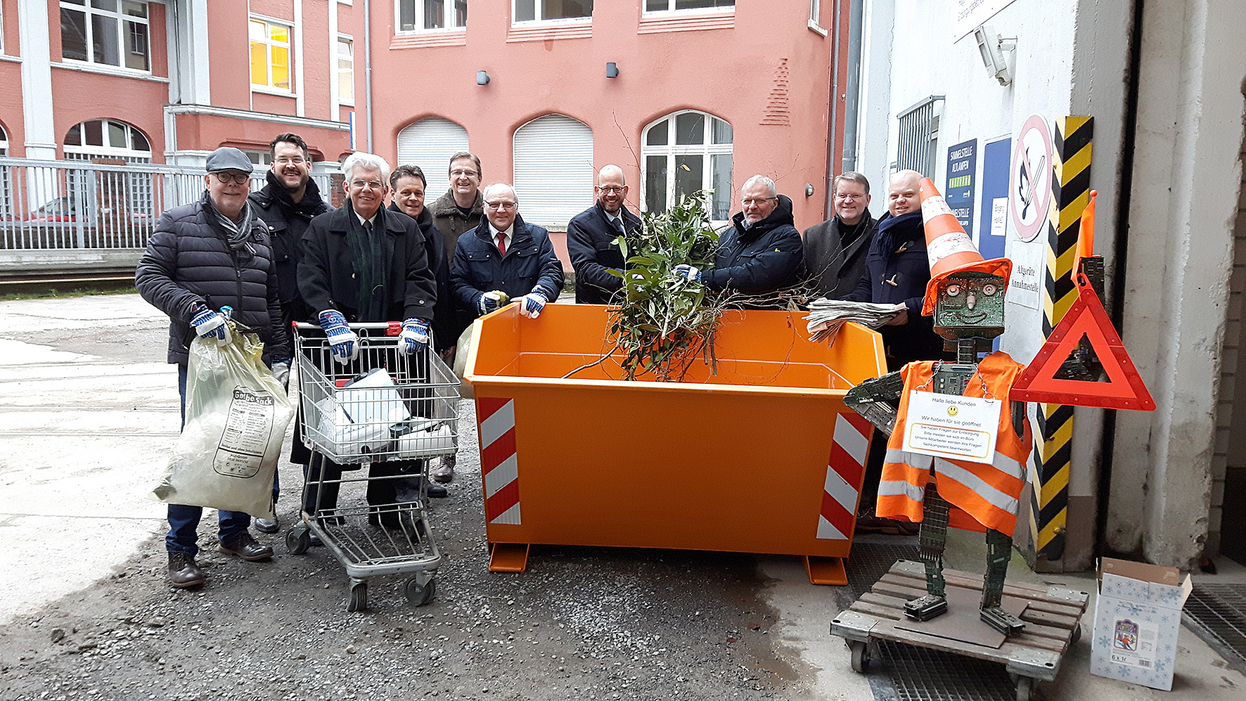 Am vergangenen Mittwoch wurde der neue, erweiterte Wertstoffhof eröffnet.