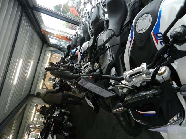 Da schlägt das Herz höher, stimmt's, ihr MotorradfahrerInnen unter uns?