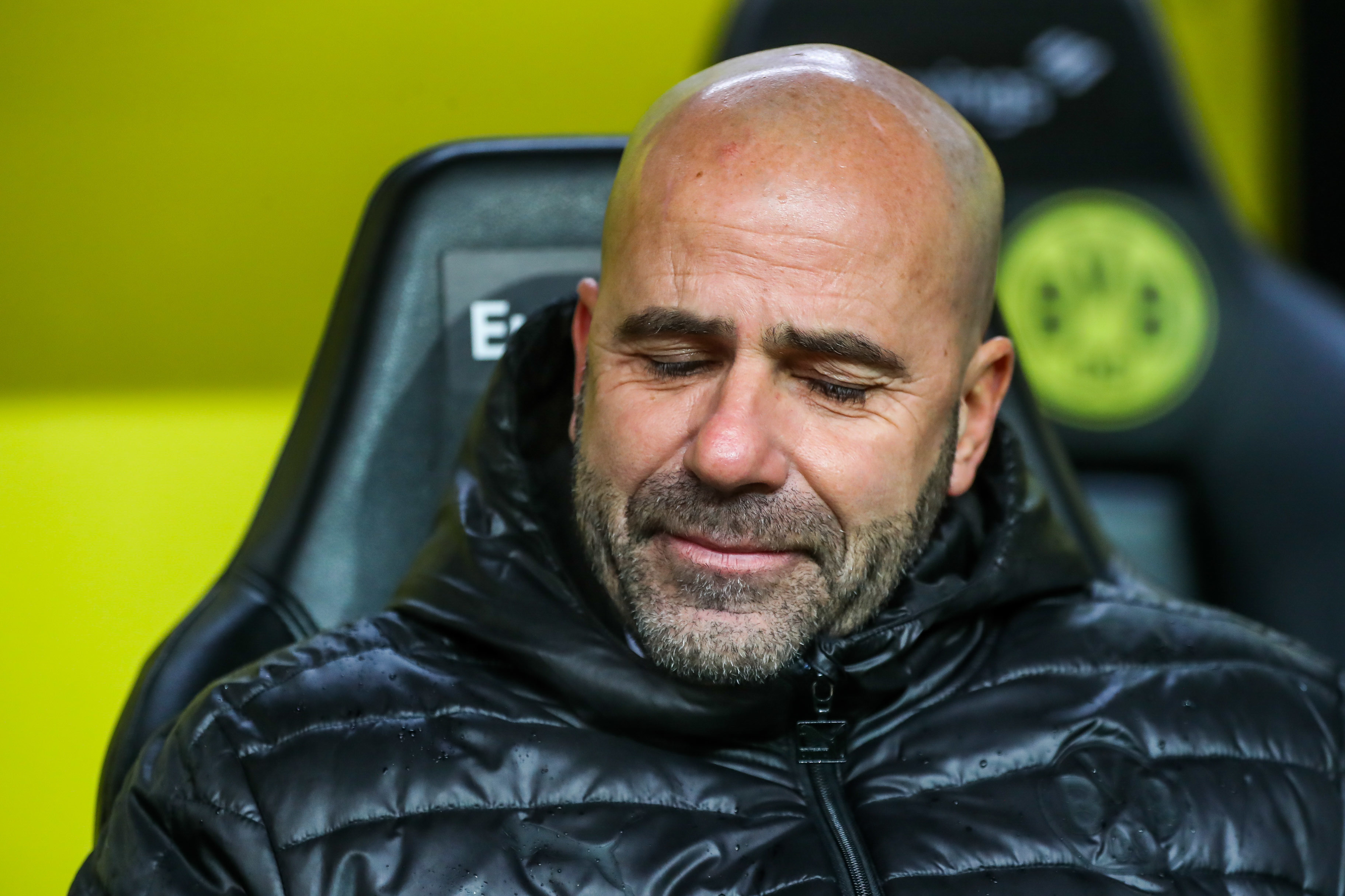 24 Pflichtspiele durfte Peter Bosz Trainer von Borussia Dortmund sein. Nach acht Siegen, sechs Unentschieden und zehn NIederlagen wurde Bosz beim BVB entlassen.