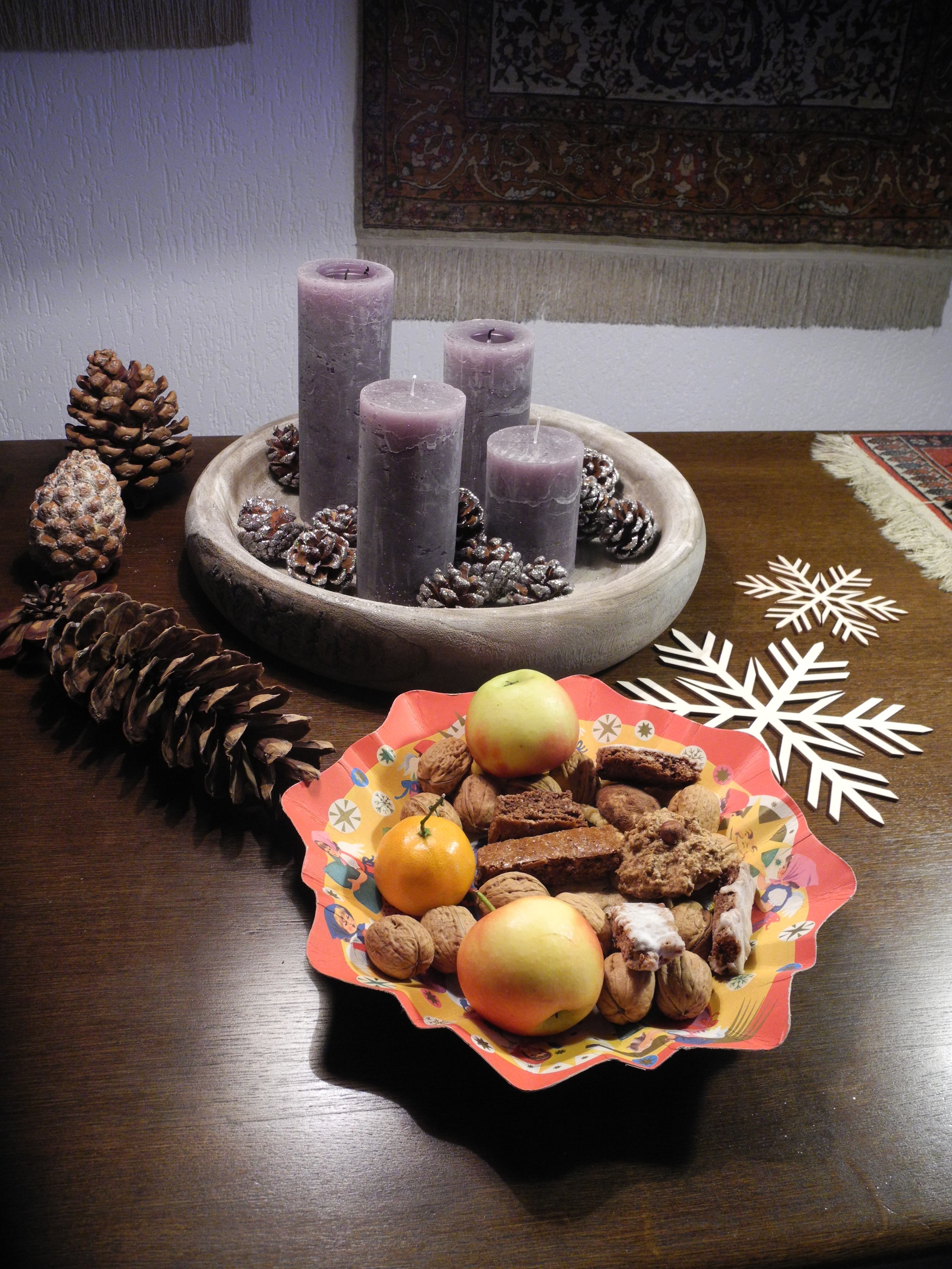 In zwei Wochen ist bereits der 2. Weihnachtstag. Welche Erinnerungen an Weihnachten - früher - tauchen bei Ihnen auf...Ein unvergessliches Erlebnis von mir finden Sie im Text...Fotos: Schattberg