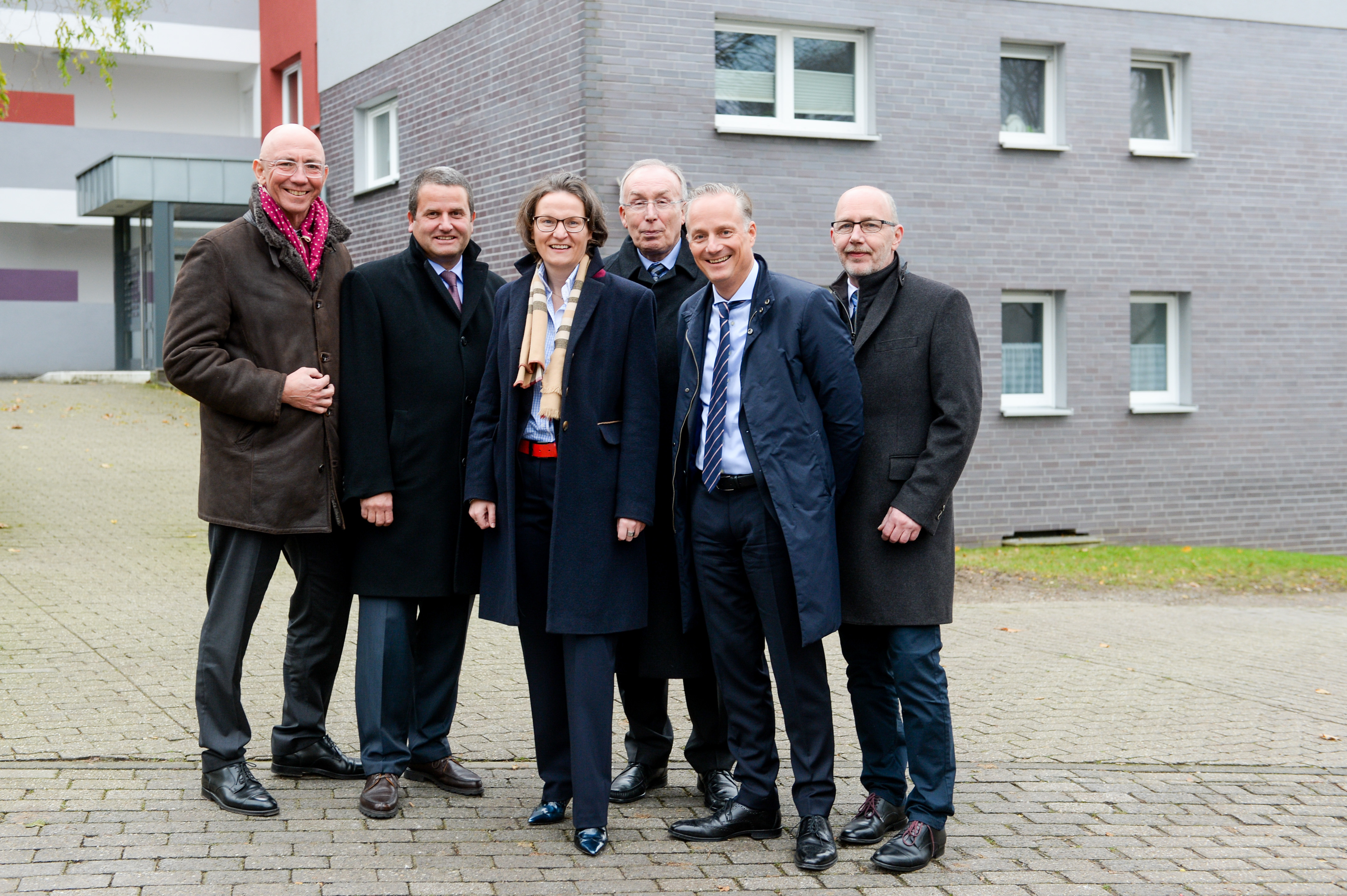 Das Modernisierungsprojekt in Dümpten wurde in Augenschein genommen.